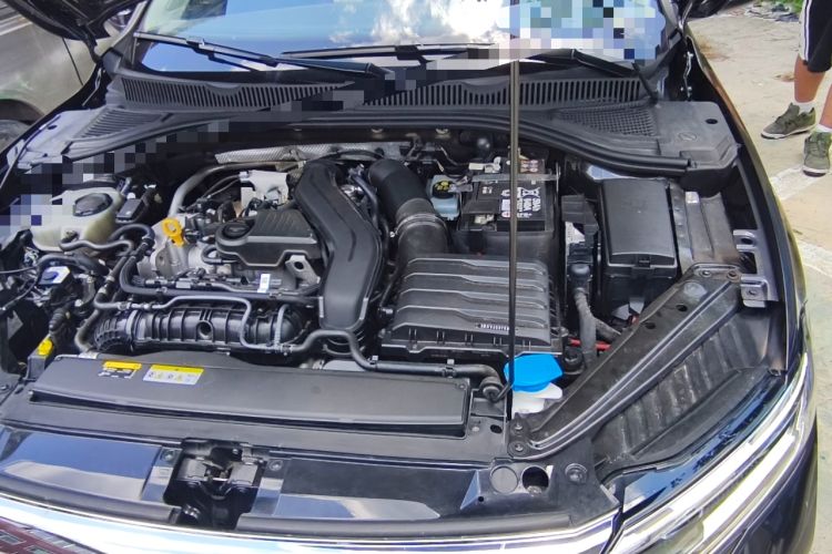 Used Volkswagen Sagitar 2023 300TSI DSG Excellence Edition Engine Bay Left