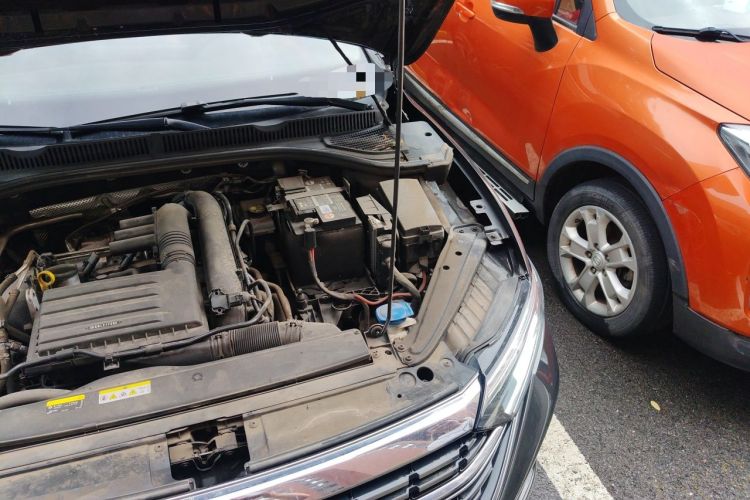 Used Volkswagen Sagitar 2023 280TSI DSG Excellence Edition Engine Bay Left