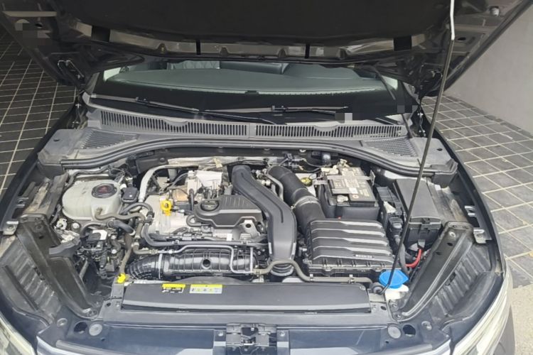Used Volkswagen Sagitar 2023 300TSI DSG Excellence Edition Engine Bay