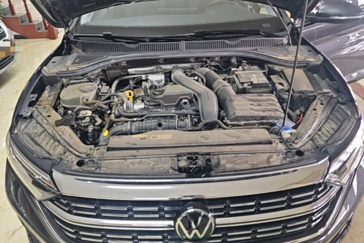 Used Volkswagen Sagitar 2023 300TSI DSG Excellence Edition Engine Bay
