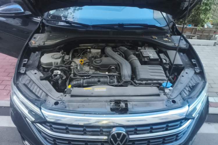Used Volkswagen Sagitar 2023 300TSI DSG Excellence Edition Engine Bay