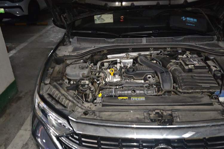 Used Volkswagen Sagitar 2023 300TSI DSG Excellence Edition Engine Bay Right