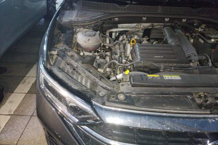 Used Volkswagen Sagitar 2023 280TSI DSG Beyond Lite Edition Engine Bay Right