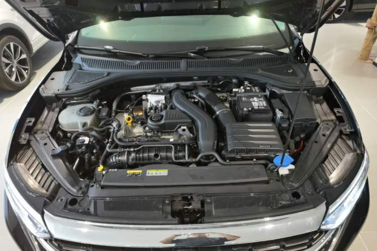 Used Volkswagen Sagitar 2023 300TSI DSG Excellence Edition Engine Bay