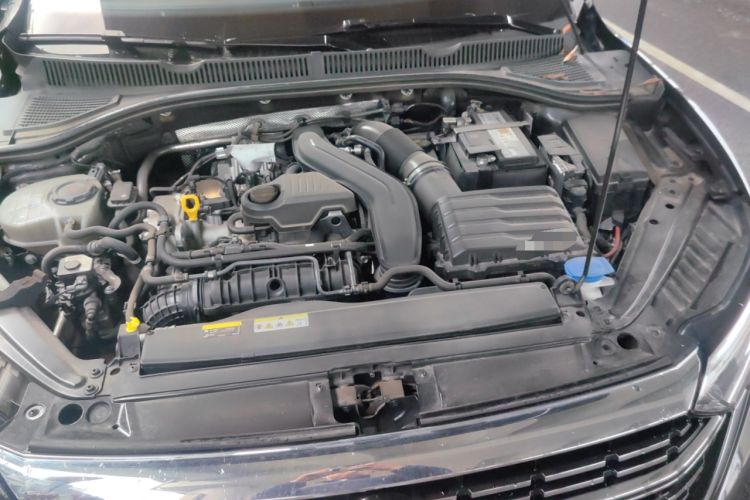 Used Volkswagen Sagitar 2023 300TSI DSG Excellence Edition Engine Bay