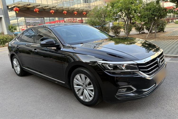 Used Volkswagen Sagitar 2023 300TSI DSG Excellence Edition Exterior 1