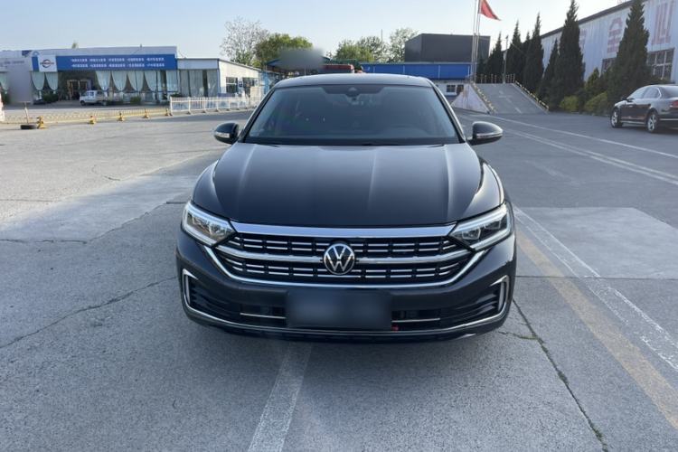 Used Volkswagen Sagitar 2023 300TSI DSG Excellence Edition Exterior 1
