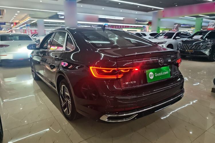 Used Volkswagen Sagitar 2023 300TSI DSG Excellence Edition Exterior 2