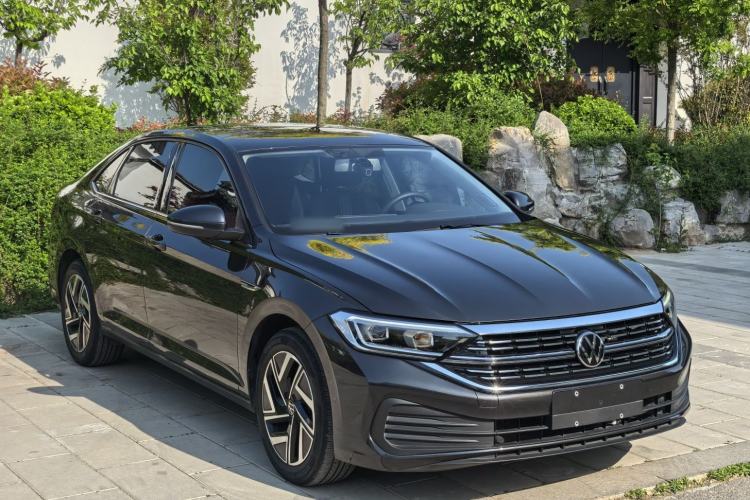 Used Volkswagen Sagitar 2023 300TSI DSG Flyover Edition Exterior 2
