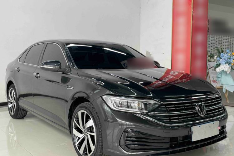 Used Volkswagen Sagitar 2023 300TSI DSG Excellence Edition Exterior 3
