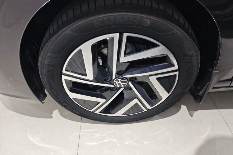 Used Volkswagen Sagitar 2023 300TSI DSG Excellence Edition Exterior 3