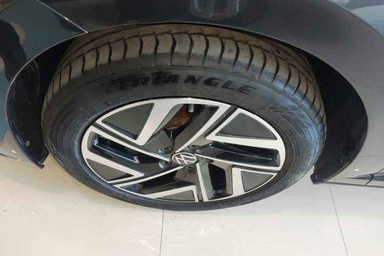 Used Volkswagen Sagitar 2023 300TSI DSG Excellence Edition Exterior 4