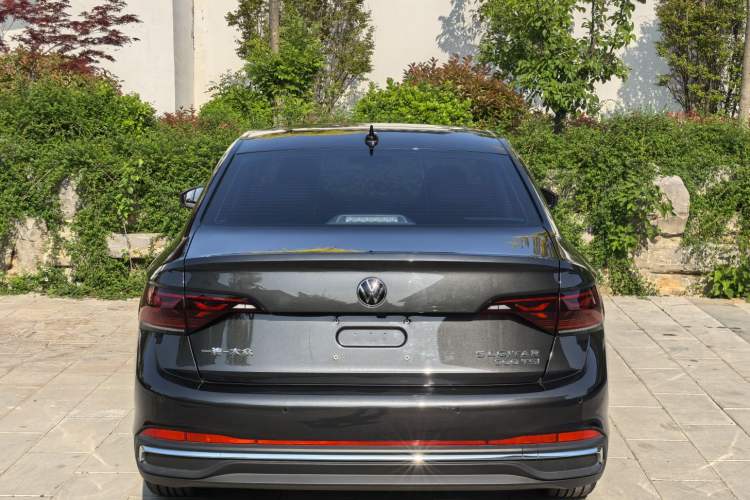Used Volkswagen Sagitar 2023 300TSI DSG Flyover Edition Exterior 4