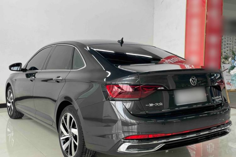 Used Volkswagen Sagitar 2023 300TSI DSG Excellence Edition Exterior 5