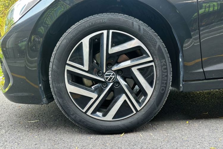 Used Volkswagen Sagitar 2023 300TSI DSG Excellence Edition Exterior 7