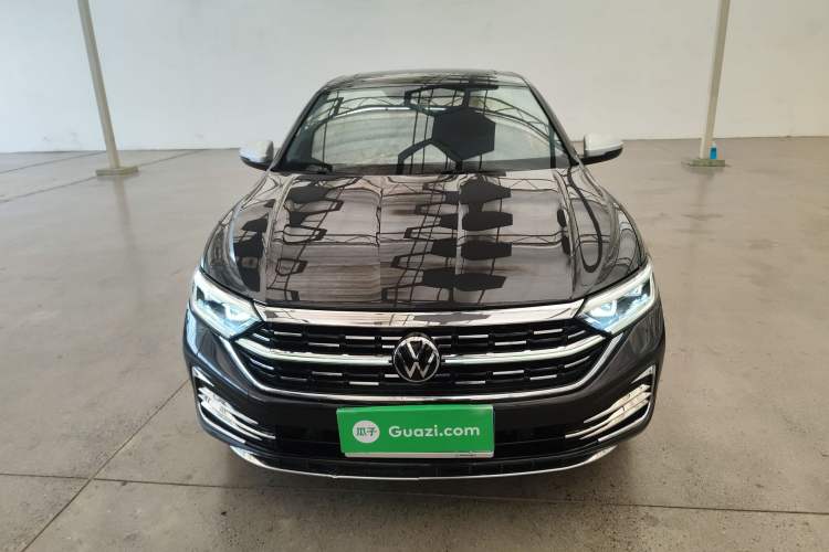 Used Volkswagen Sagitar 2023 300TSI DSG Excellence Edition Front