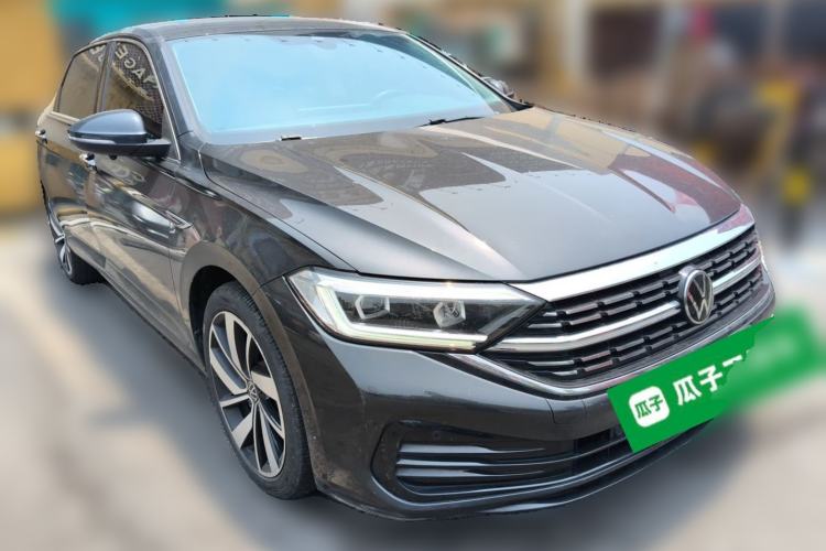 Used Volkswagen Sagitar 2023 300TSI DSG Excellence Edition Front Right 45 Deg
