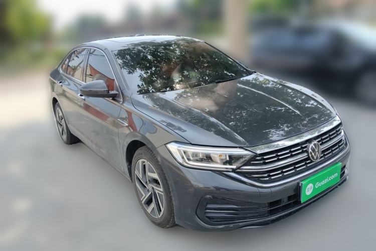 Used Volkswagen Sagitar 2023 300TSI DSG Excellence Edition Front Right 45 Deg
