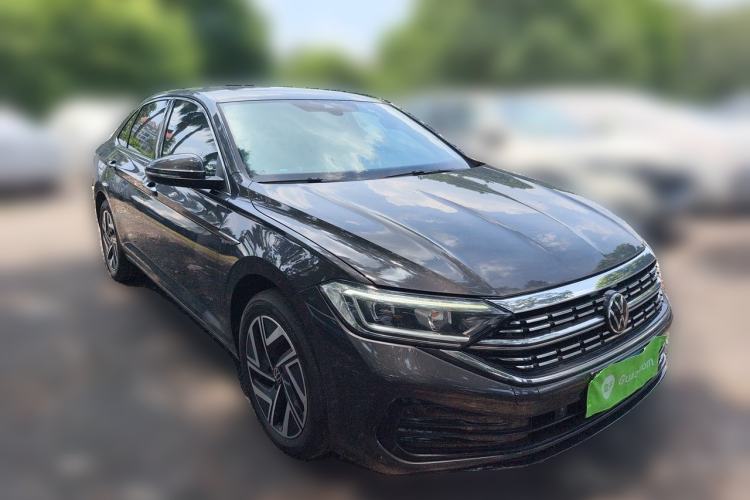 Used Volkswagen Sagitar 2023 300TSI DSG Excellence Edition Front Right 45 Deg