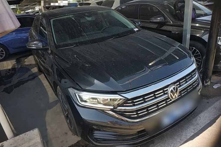 Used Volkswagen Sagitar 2023 300TSI DSG Excellence Edition Front Right 45 Deg