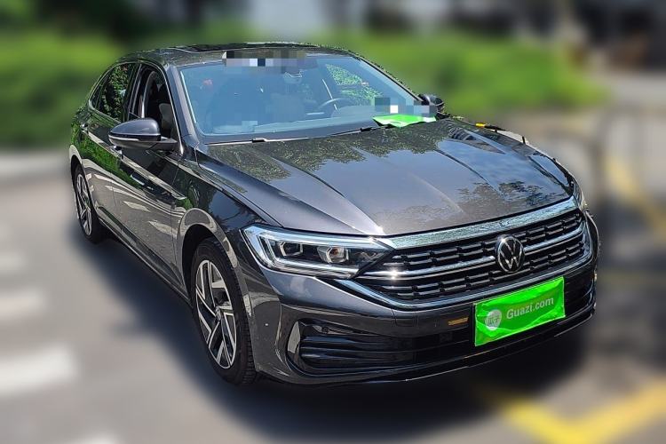 Used Volkswagen Sagitar 2023 300TSI DSG Excellence Edition Front Right 45 Deg