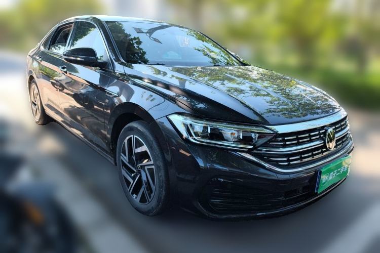 Used Volkswagen Sagitar 2023 300TSI DSG Excellence Edition Front Right 45 Deg