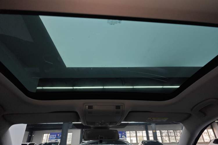 Used Volkswagen Sagitar 2023 300TSI DSG Excellence Edition Headliner