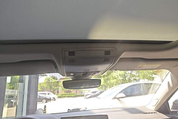 Used Volkswagen Sagitar 2023 200TSI DSG Excellence Edition Headliner