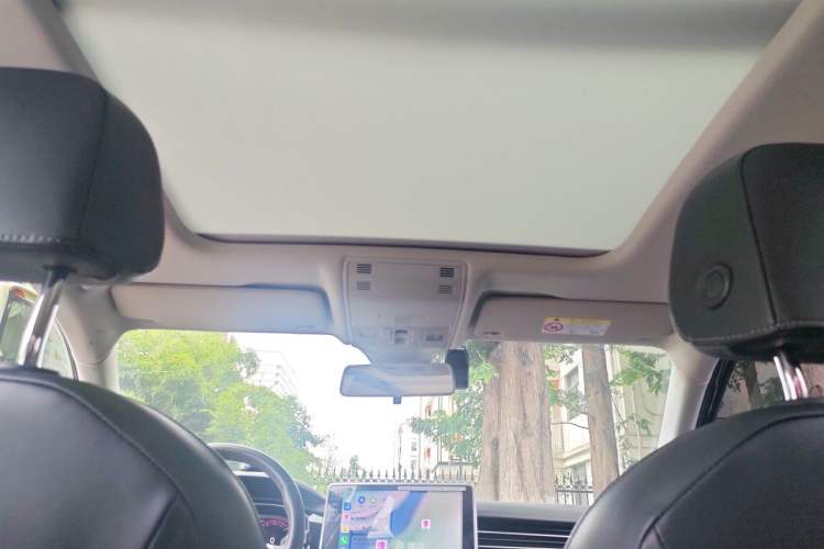 Used Volkswagen Sagitar 2023 300TSI DSG Excellence Edition Headliner