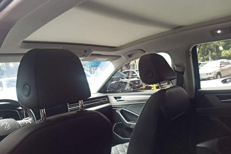 Used Volkswagen Sagitar 2023 300TSI DSG Excellence Edition Headliner