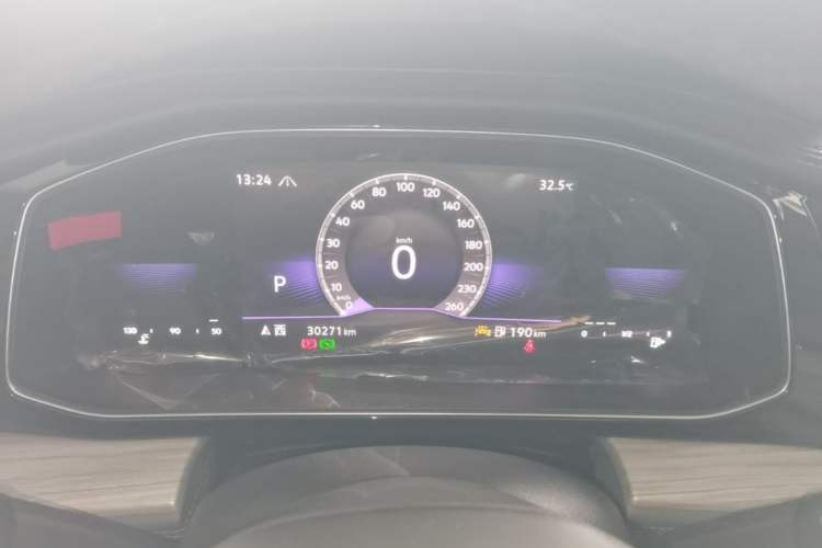Used Volkswagen Sagitar 2023 300TSI DSG Excellence Edition Instrument Cluster