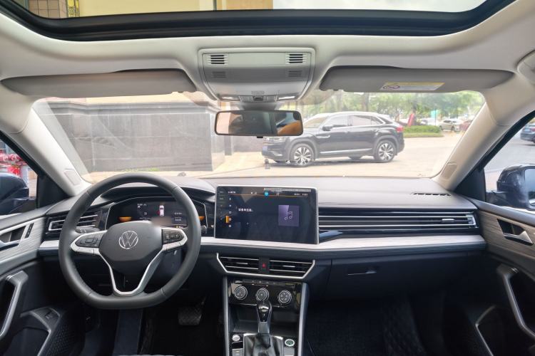 Used Volkswagen Sagitar 2023 300TSI DSG Excellence Edition Interior 1