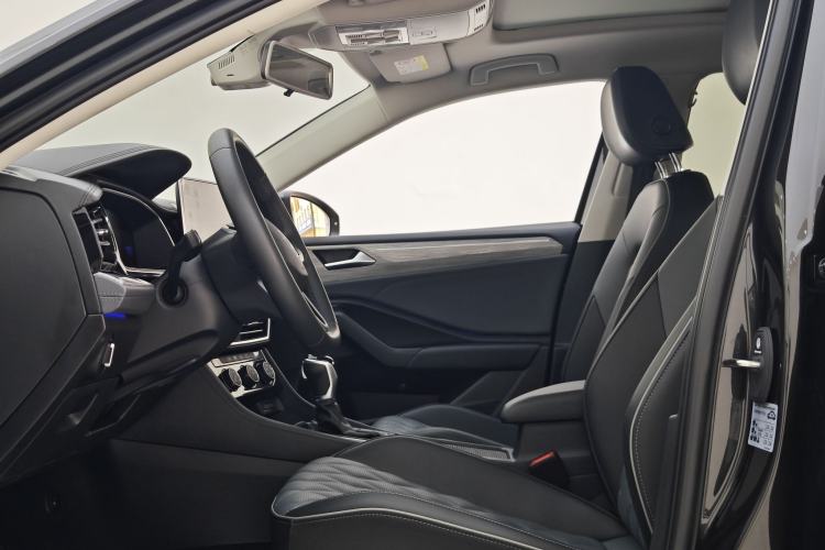 Used Volkswagen Sagitar 2023 300TSI DSG Excellence Edition Interior 2