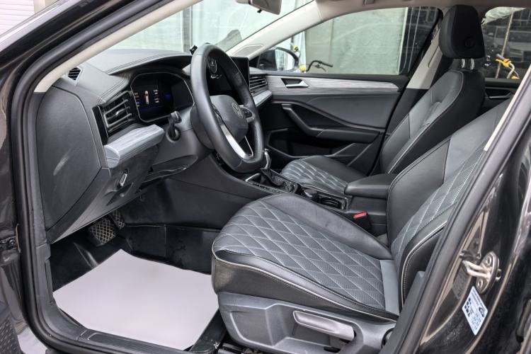 Used Volkswagen Sagitar 2023 300TSI DSG Excellence Edition Interior 2