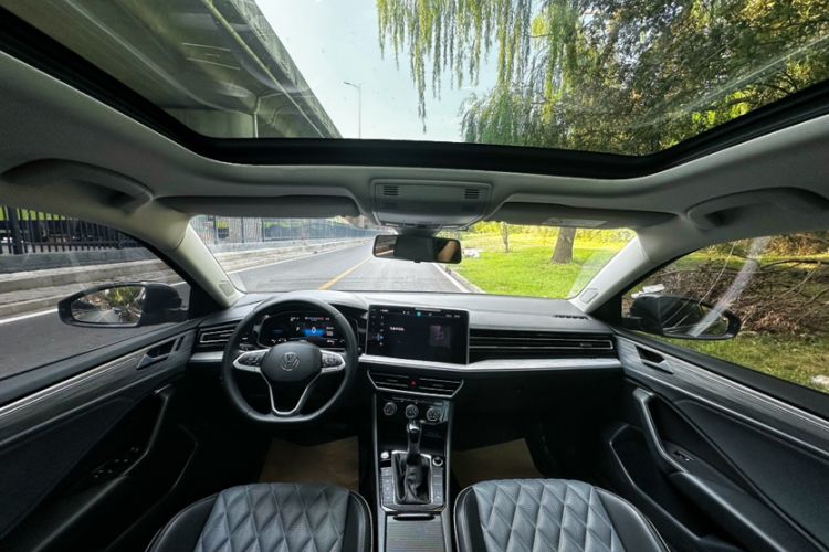 Used Volkswagen Sagitar 2023 300TSI DSG Excellence Edition Interior 3