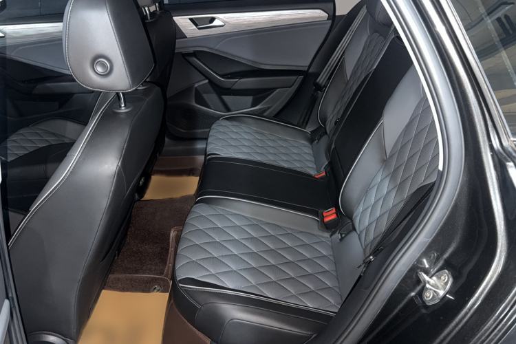Used Volkswagen Sagitar 2023 200TSI DSG Excellence Edition Interior 5
