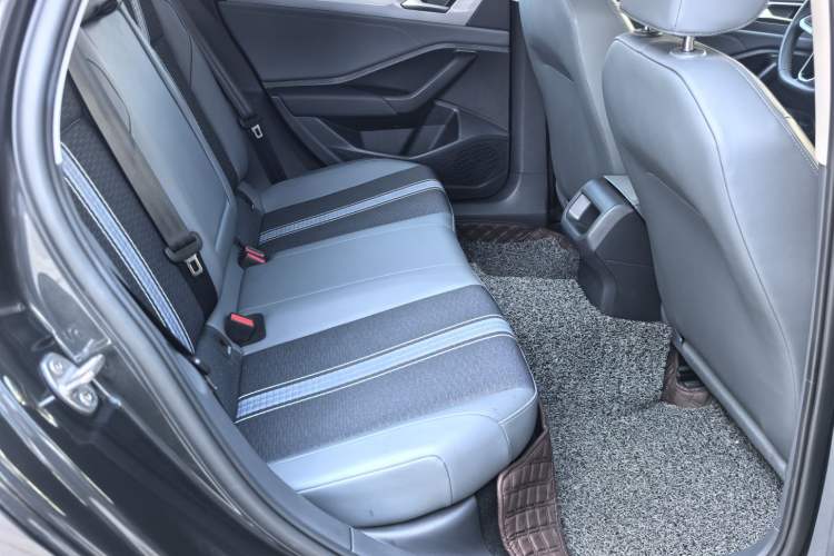 Used Volkswagen Sagitar 2023 300TSI DSG Flyover Edition Interior 8