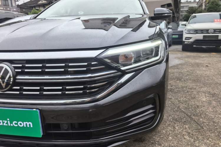Used Volkswagen Sagitar 2023 300TSI DSG Excellence Edition Left Front Headlight