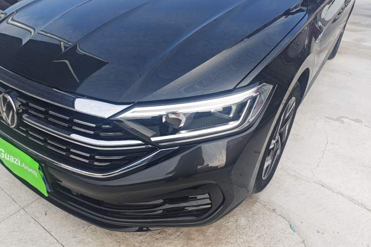 Used Volkswagen Sagitar 2023 300TSI DSG Excellence Edition Left Front Headlight