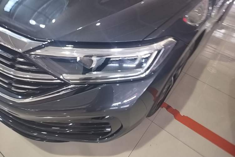 Used Volkswagen Sagitar 2023 300TSI DSG Excellence Edition Left Front Headlight
