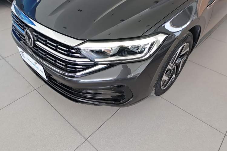 Used Volkswagen Sagitar 2023 300TSI DSG Excellence Edition Left Front Headlight