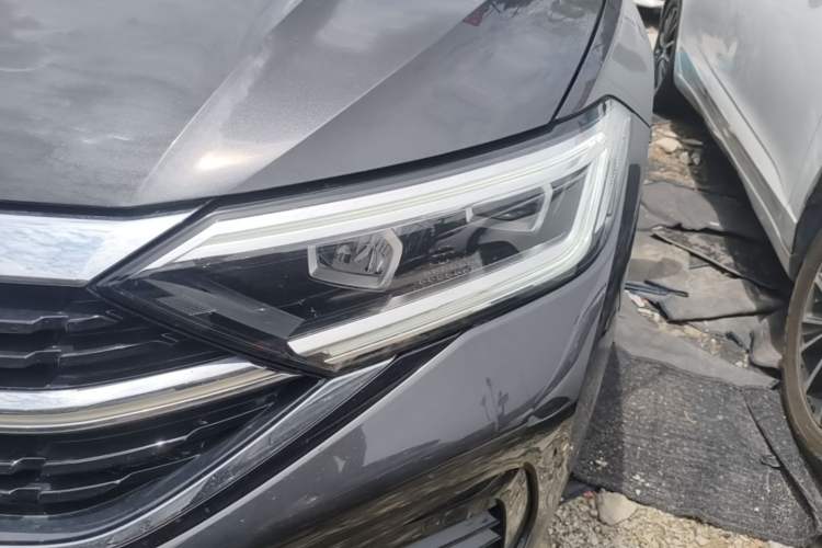 Used Volkswagen Sagitar 2023 300TSI DSG Excellence Edition Left Front Headlight