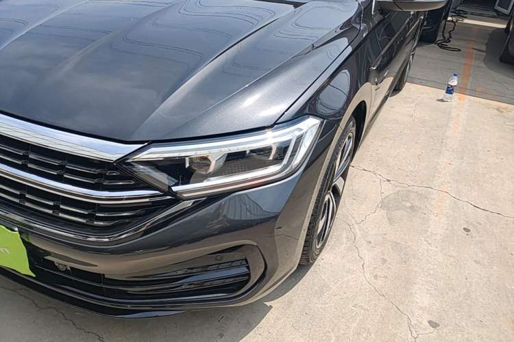 Used Volkswagen Sagitar 2023 300TSI DSG Excellence Edition Left Front Headlight