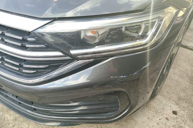 Used Volkswagen Sagitar 2023 300TSI DSG Excellence Edition Left Front Headlight