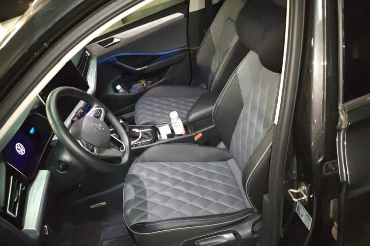 Used Volkswagen Sagitar 2023 280TSI DSG Excellence Plus Edition Left Front Seat