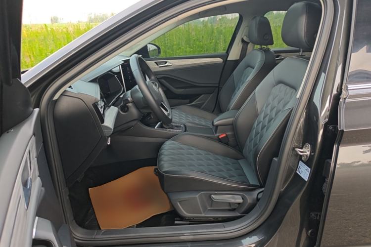 Used Volkswagen Sagitar 2023 300TSI DSG Excellence Edition Left Front Seat