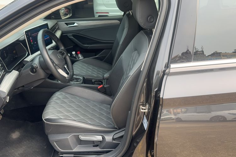 Used Volkswagen Sagitar 2023 280TSI DSG Beyond Lite Edition Left Front Seat