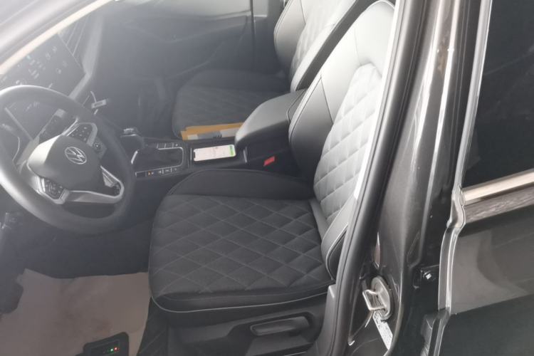 Used Volkswagen Sagitar 2023 300TSI DSG Excellence Edition Left Front Seat