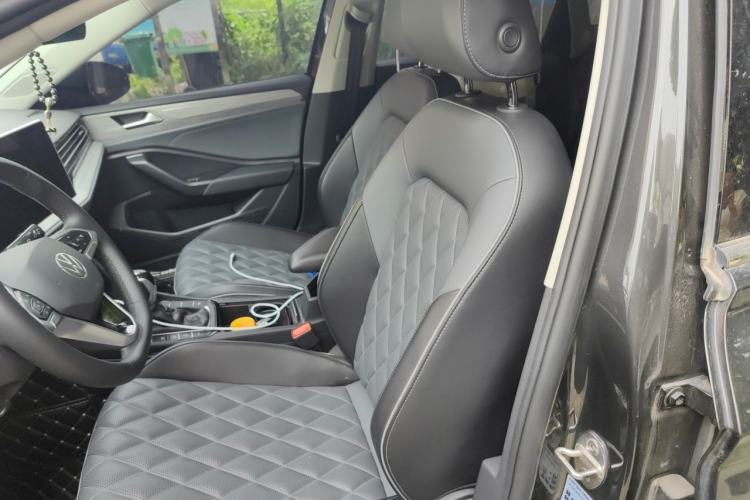 Used Volkswagen Sagitar 2023 300TSI DSG Excellence Edition Left Front Seat