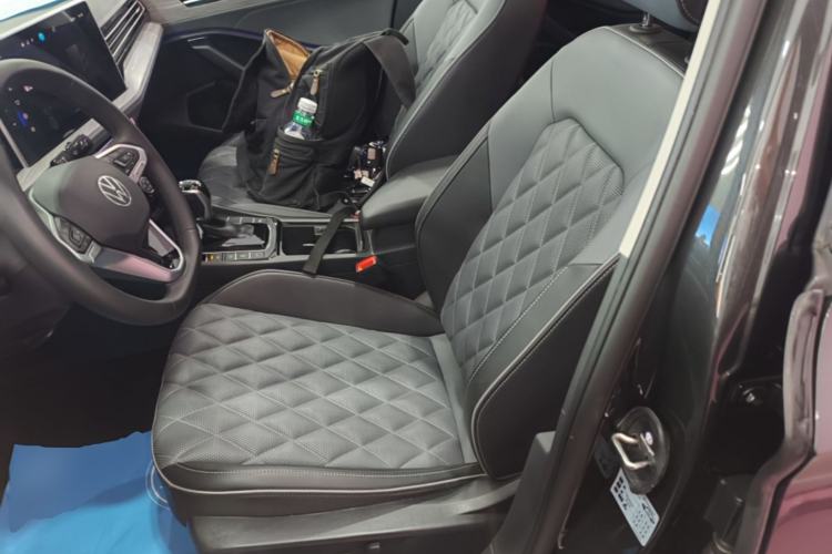 Used Volkswagen Sagitar 2023 300TSI DSG Excellence Edition Left Front Seat